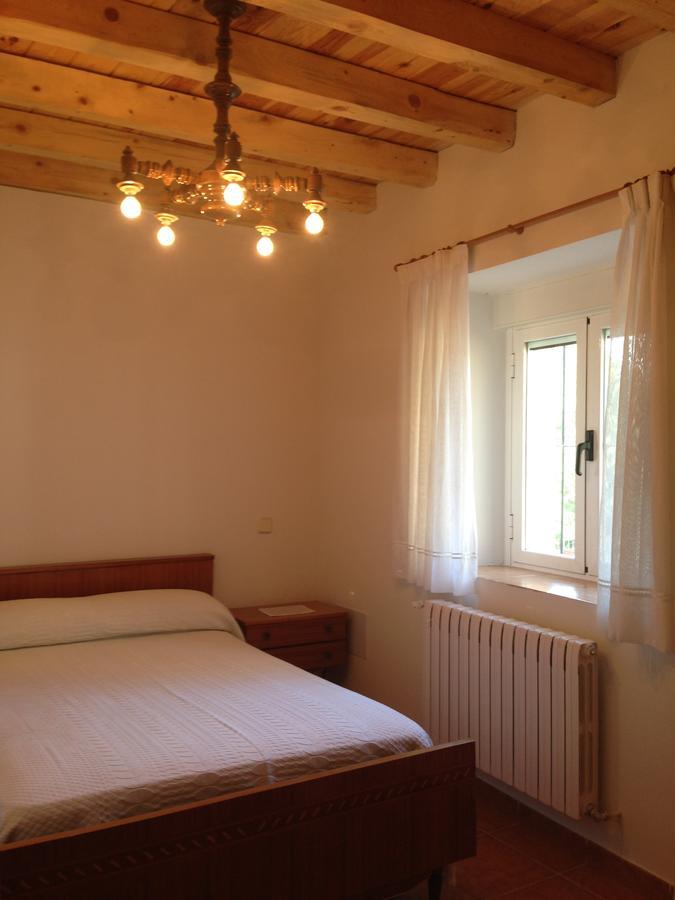 Apartamento Rural La Muralla De Pedraza Chavida Eksteriør billede