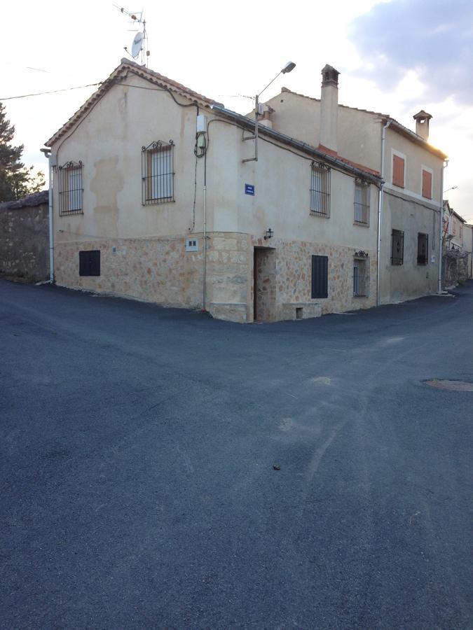 Apartamento Rural La Muralla De Pedraza Chavida Eksteriør billede