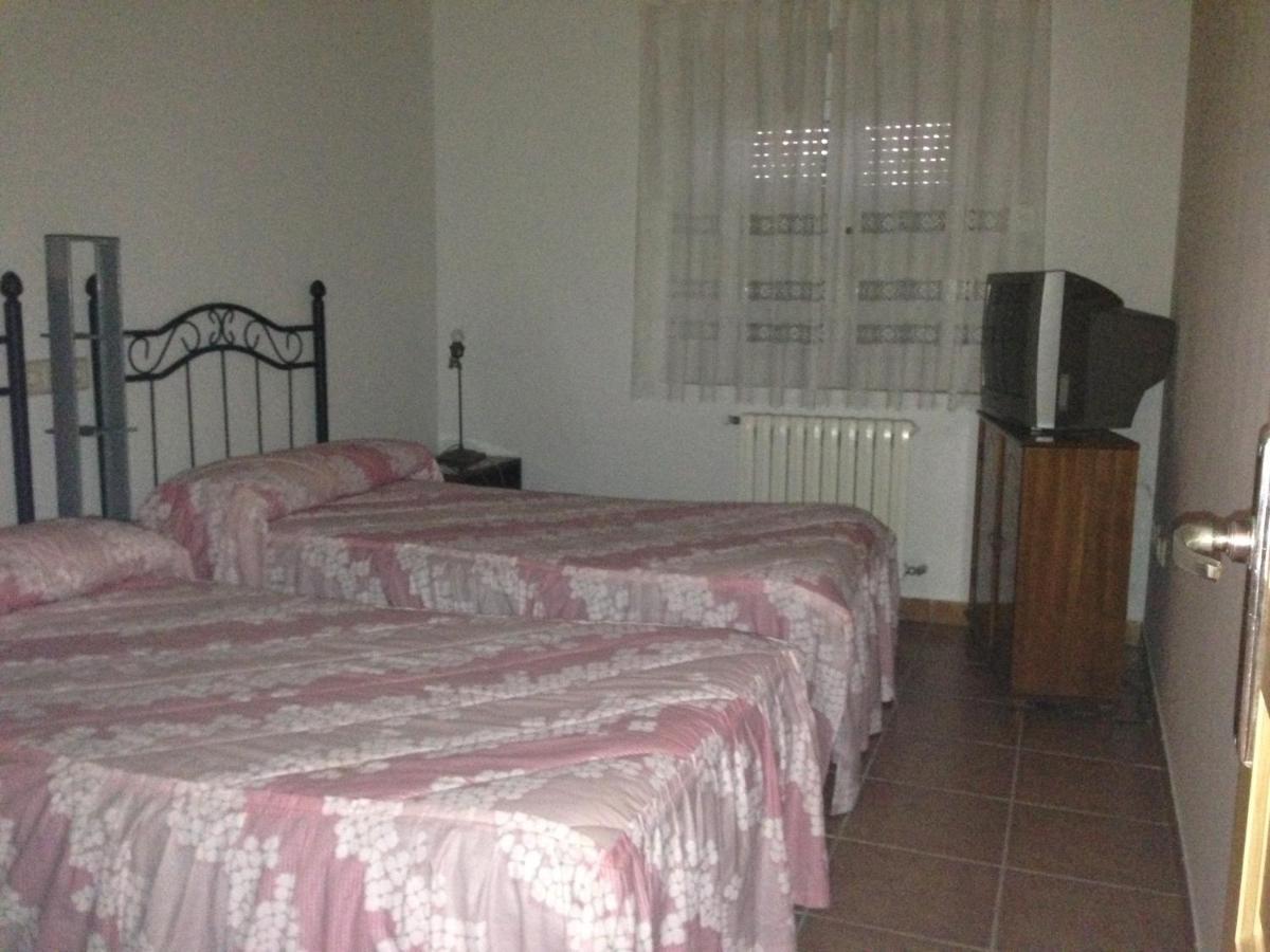 Apartamento Rural La Muralla De Pedraza Chavida Eksteriør billede